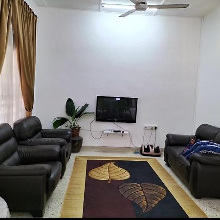 Che Na Homestay Pontian Понтиан Кечил Екстериор снимка