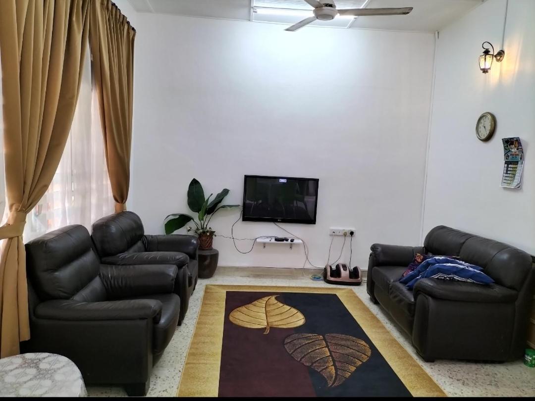 Che Na Homestay Pontian Понтиан Кечил Екстериор снимка